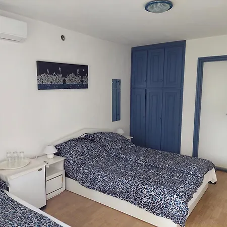 Malazzo אכסניה Balatongyörök