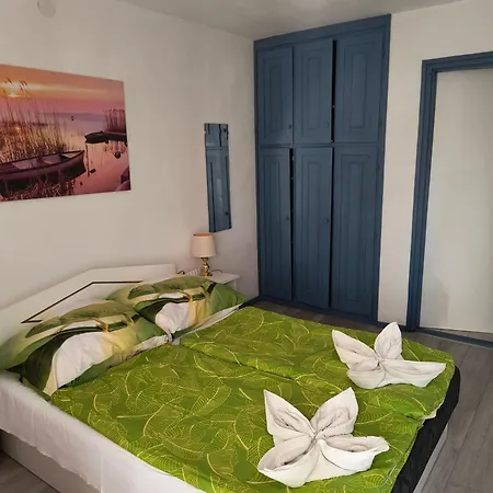 Malazzo Chata Balatongyörök