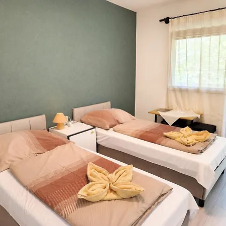Malazzo Lodge